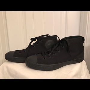 Converse Chuck Taylor All Star Syde Street Mid Blk